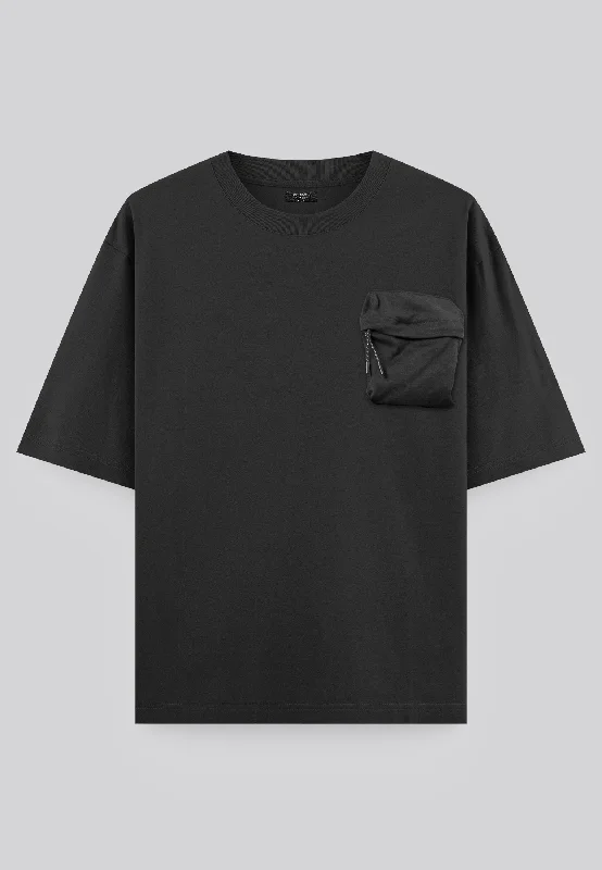 Men's graphic design t-shirt-ZIP POCKET OVERSIZED T-SHIRT BLACK