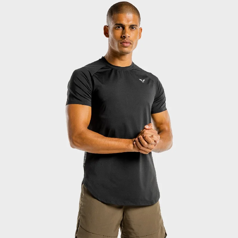 Men's durable outdoor t-shirt-Limitless Razor Tee - Black