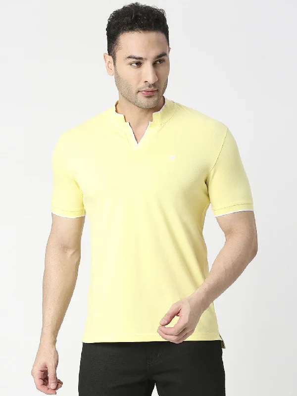 Men's summer casual polo shirt-Lemon Pique Lycra Polo T-shirt With Johnny Collar