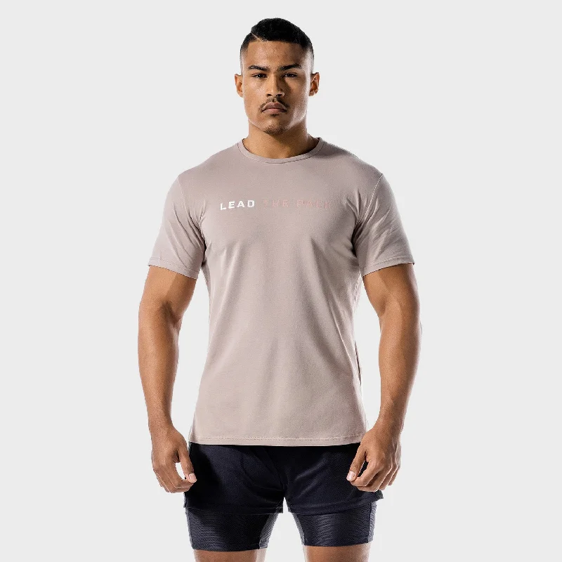 Men's ultra-breathable athletic t-shirt-The Pack Muscle Tee - Taupe