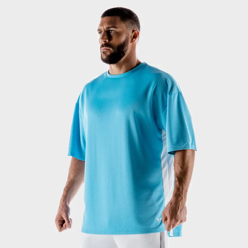 Men's relaxed fit athletic t-shirt-Hybrid Oversize Tee - Blue