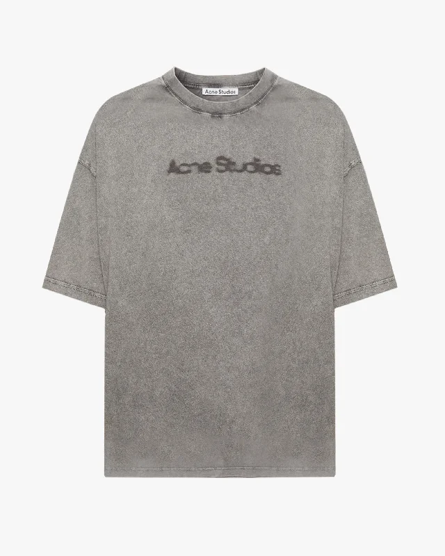 Men's summer wear t-shirt-Blurred Logo Oversized T-Shirt