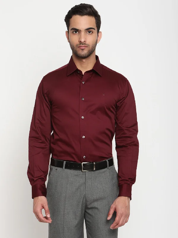 Men's lightweight gym wear shirt-Men's Maroon Party Plain Full Sleeve Shirt