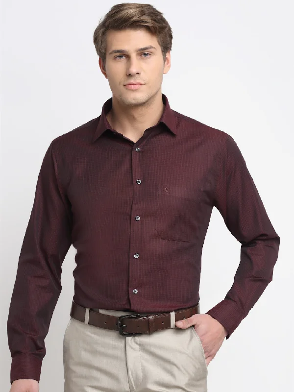 Men's gym performance dress shirt-Men's Maroon Formal Small Checks Full Sleeve Shirt