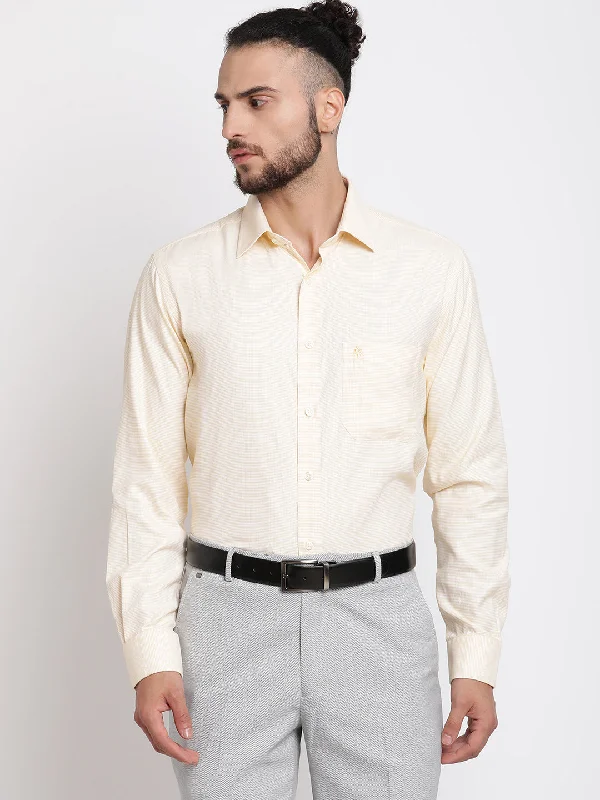 Men's modern casual wear shirt-Men's Light Yellow Formal Self Textured Full Sleeve Shirt